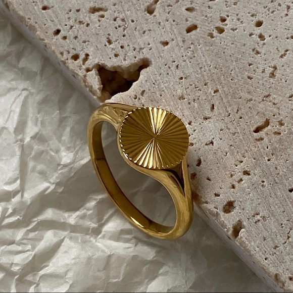 Dainty ring sunshine ring - Picture 8 of 8